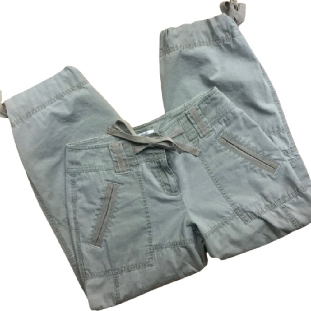 👑 Ann Taylor LOFT Cargo Capris